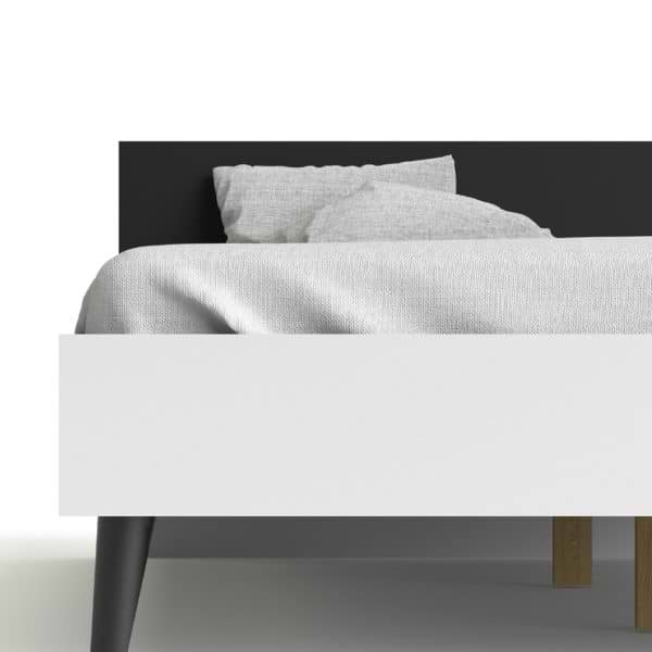 מיטה זוגית מעוצבת 140x190 תוצרת דנמרק דגם דלתא