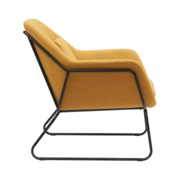 כורסא מעוצבת עם רגלי ברזל דגם ברייטון – צהוב